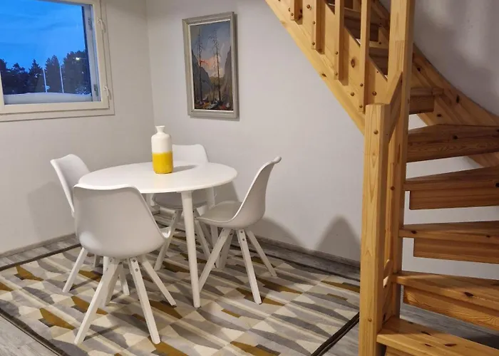 The Sleeping Bear 招待所